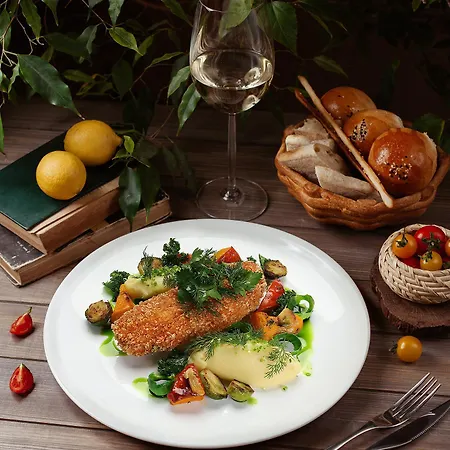 Restauracja Tenis Kortowo 호텔 포즈난